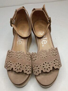 Nicole Nice Taupe Leather Floral Cutout Espadrille Wedge Sandals 7.5M